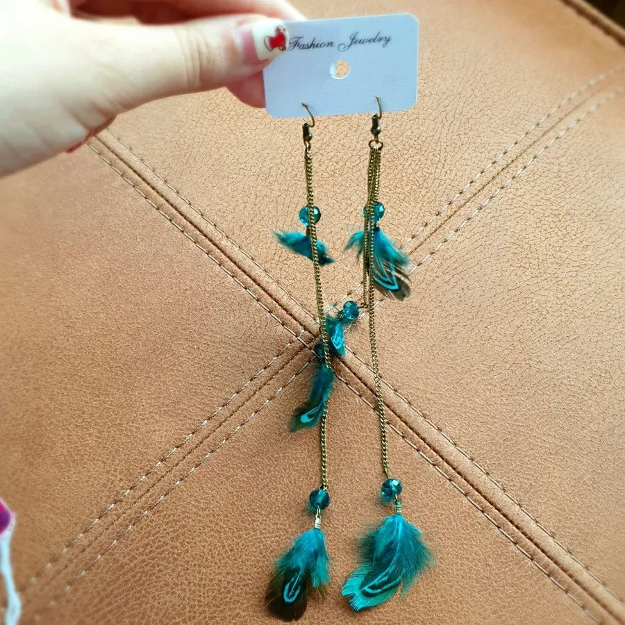 گوشواره پَر زیبا