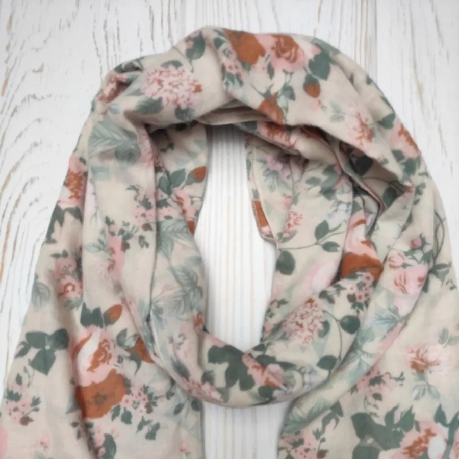 شال وارداتی نخی