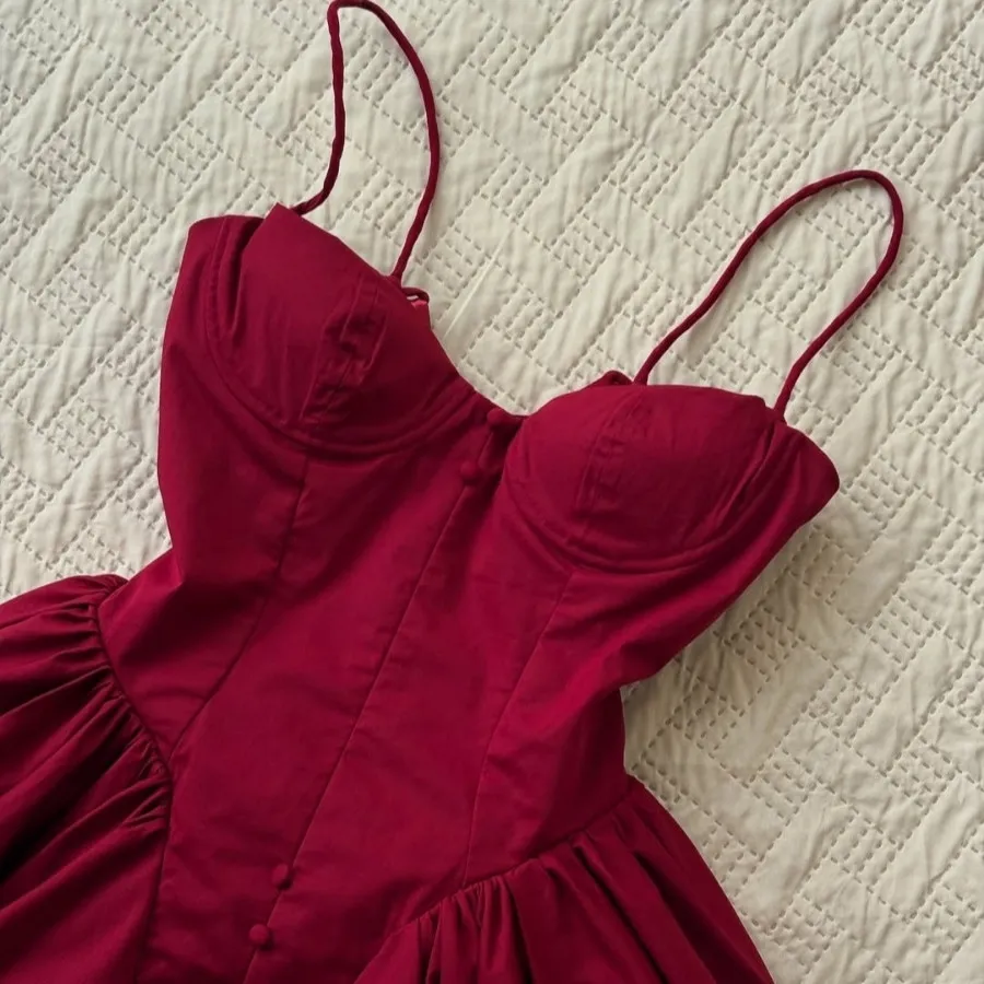 پیراهن مجلسی قرمز عروسکی