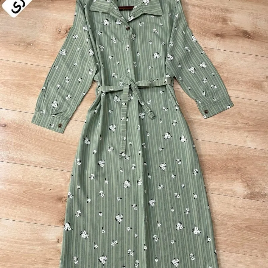 پیراهن گل گچی