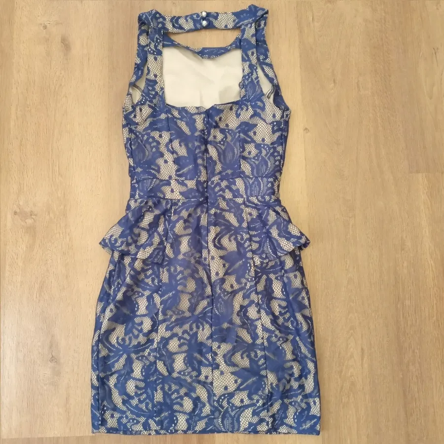 پیراهن مجلسی آبی توری