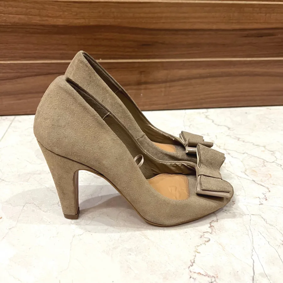 کفش برند استرادیواریوس