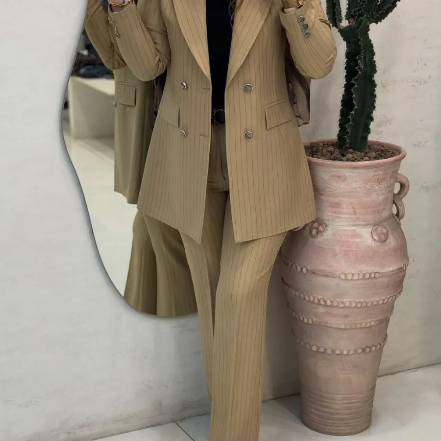 کت شلوار شیک