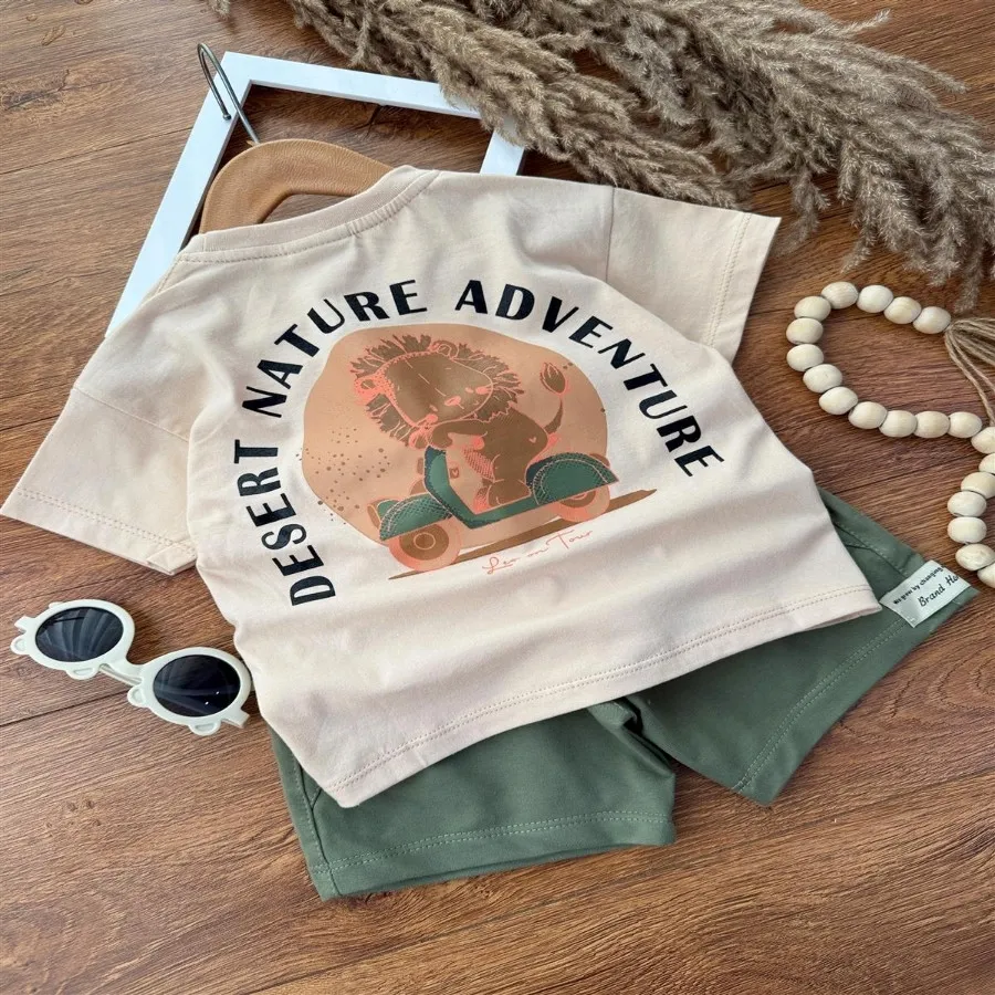 تیشرت شلوارک بچگانه