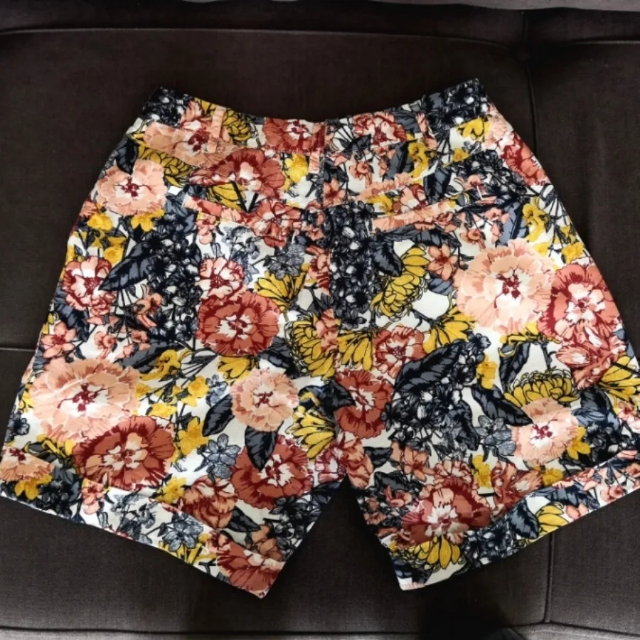 شلوارک لینن طرحدار