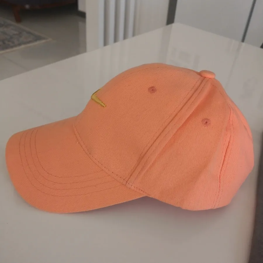 کلاه نقابدار نارنجی