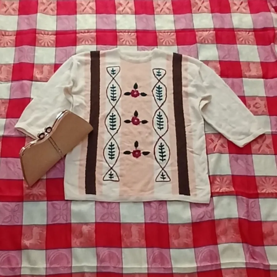 بافت گلدوزی شیک