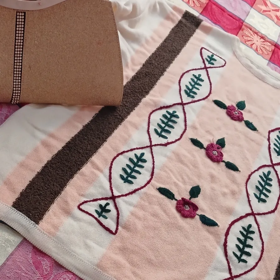 بافت گلدوزی شیک