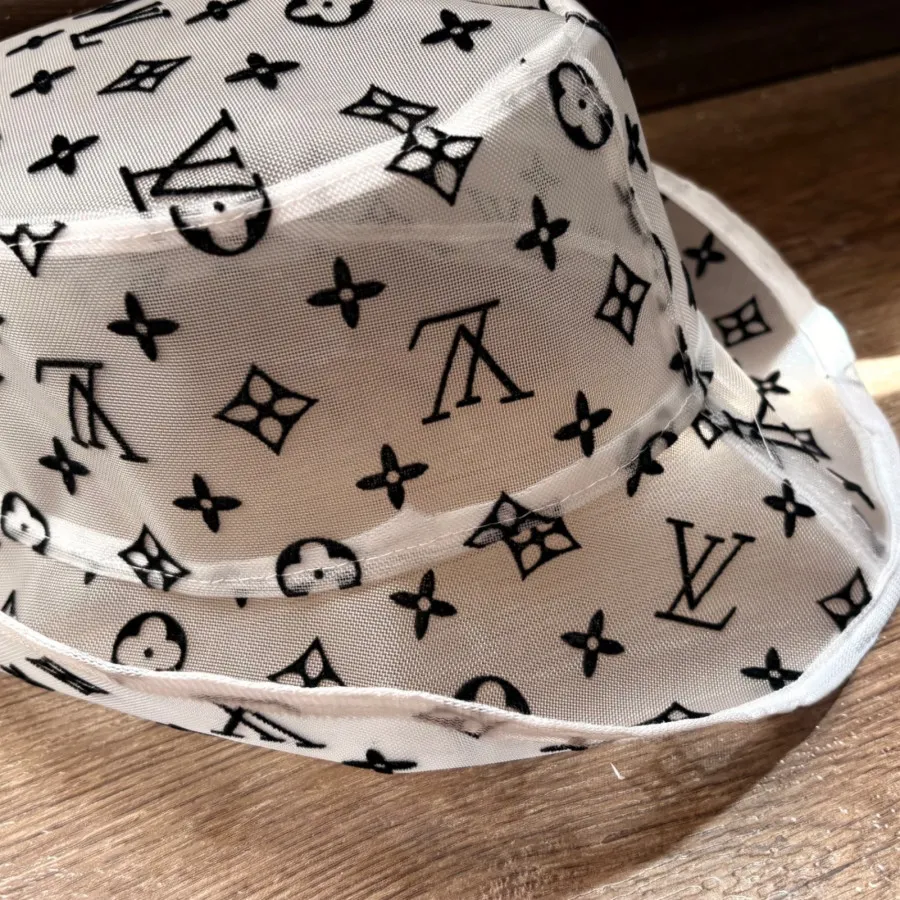 کلاه دخترانه