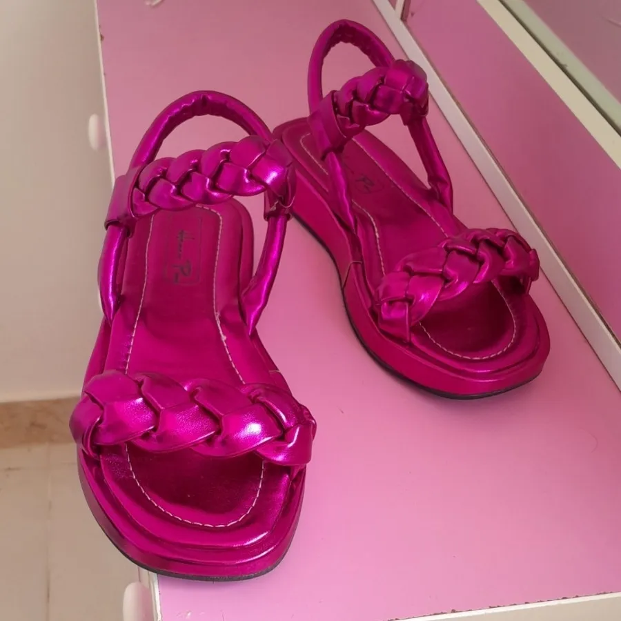 صندل سایز 40