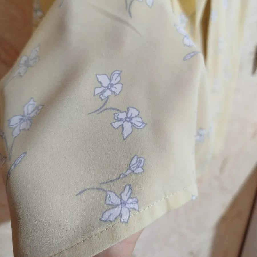 تاپ دخترانه