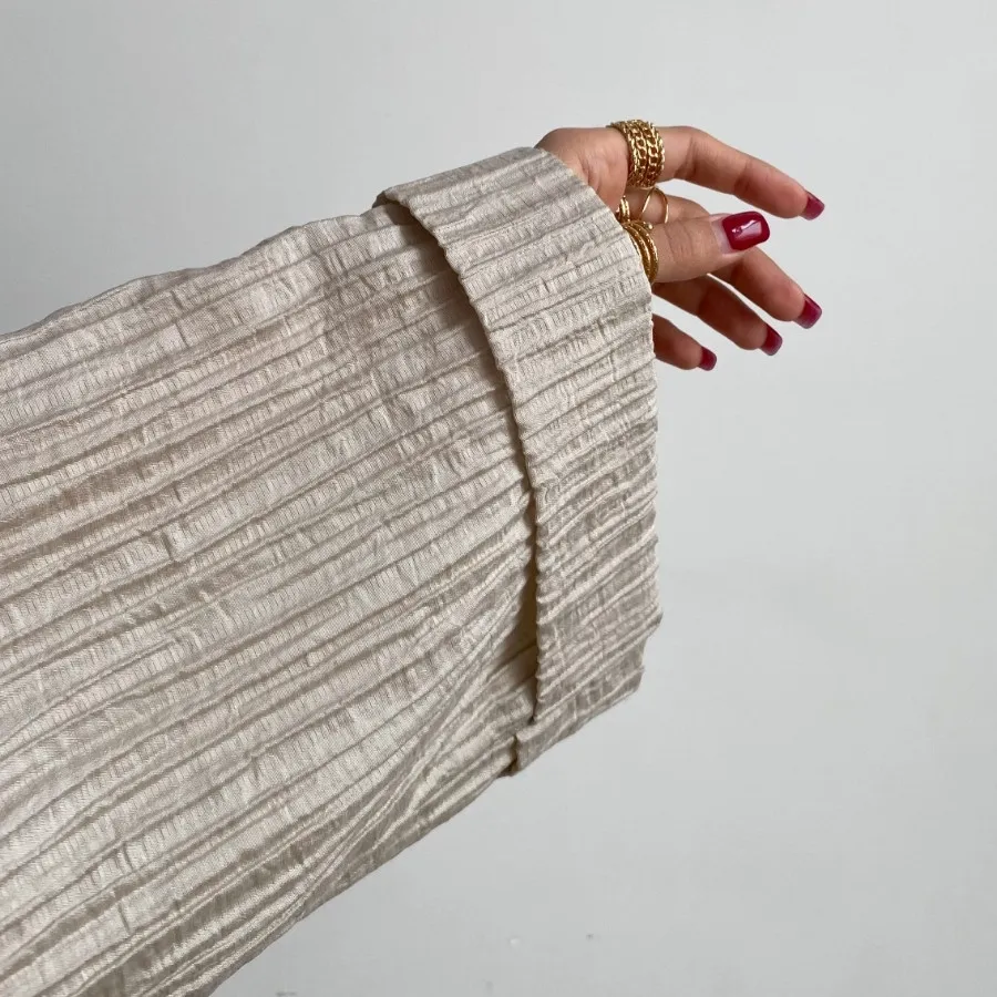 مانتو پلیسه کرم مغزی دوزی