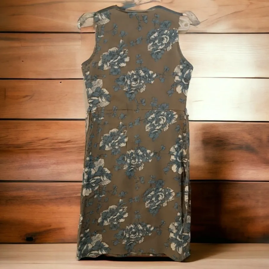 پیراهن نخی  طرح و رنگ خاص