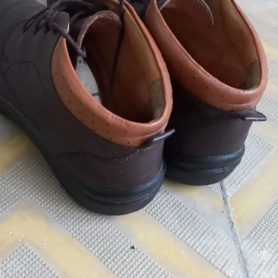 نیم بوت طبی