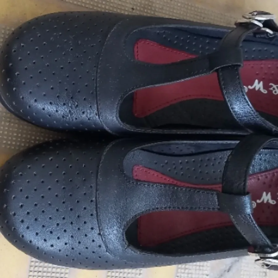 کفش عروسکی شیک