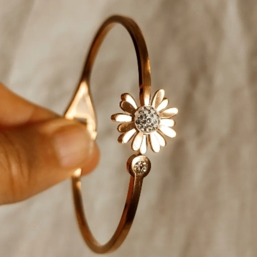 بنگل بابونه رز گلدکپی طلا