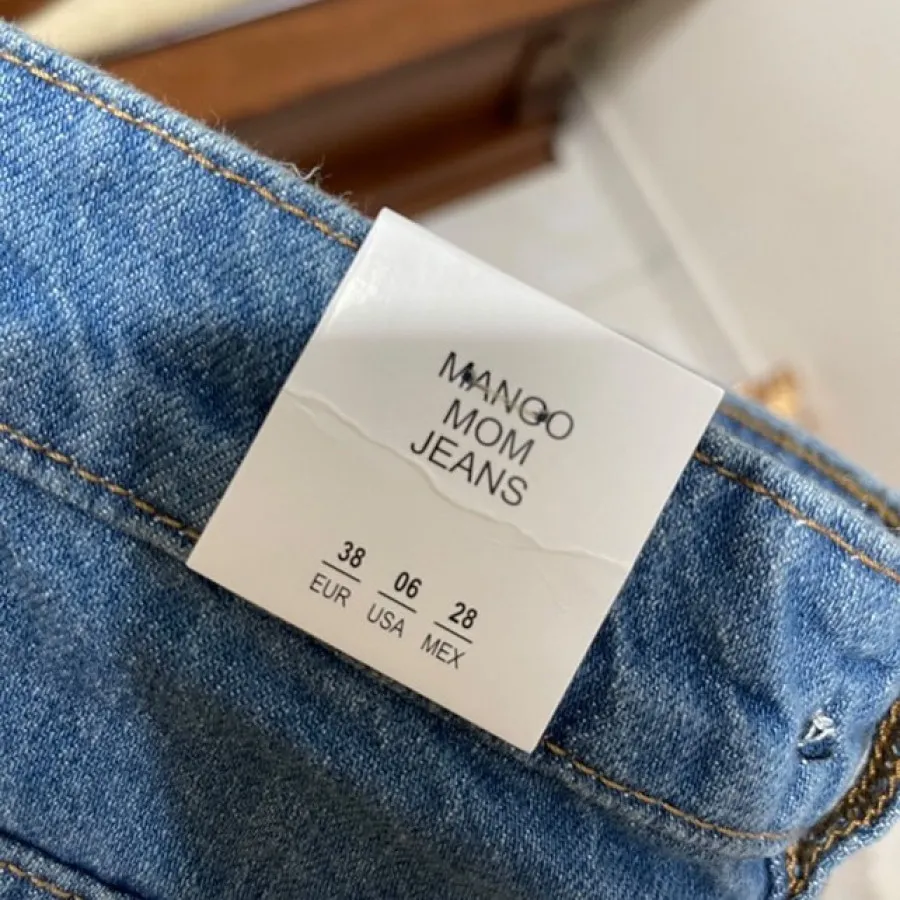 شلوار جین منگو