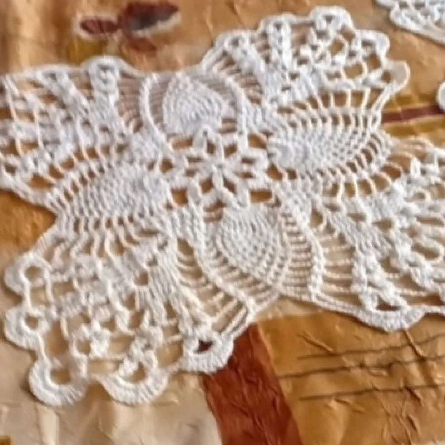 رومیزی ابریشمی کار دست