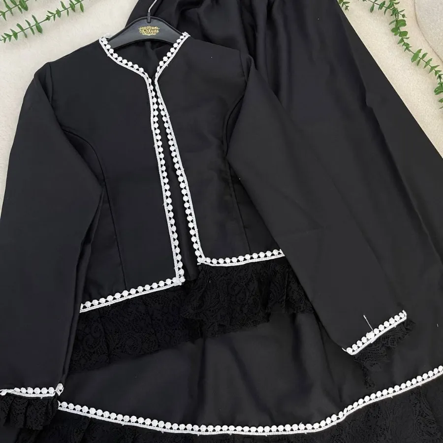 کت و دامن شانا