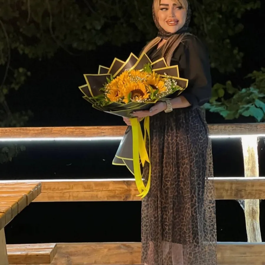 کت و دامن و شال