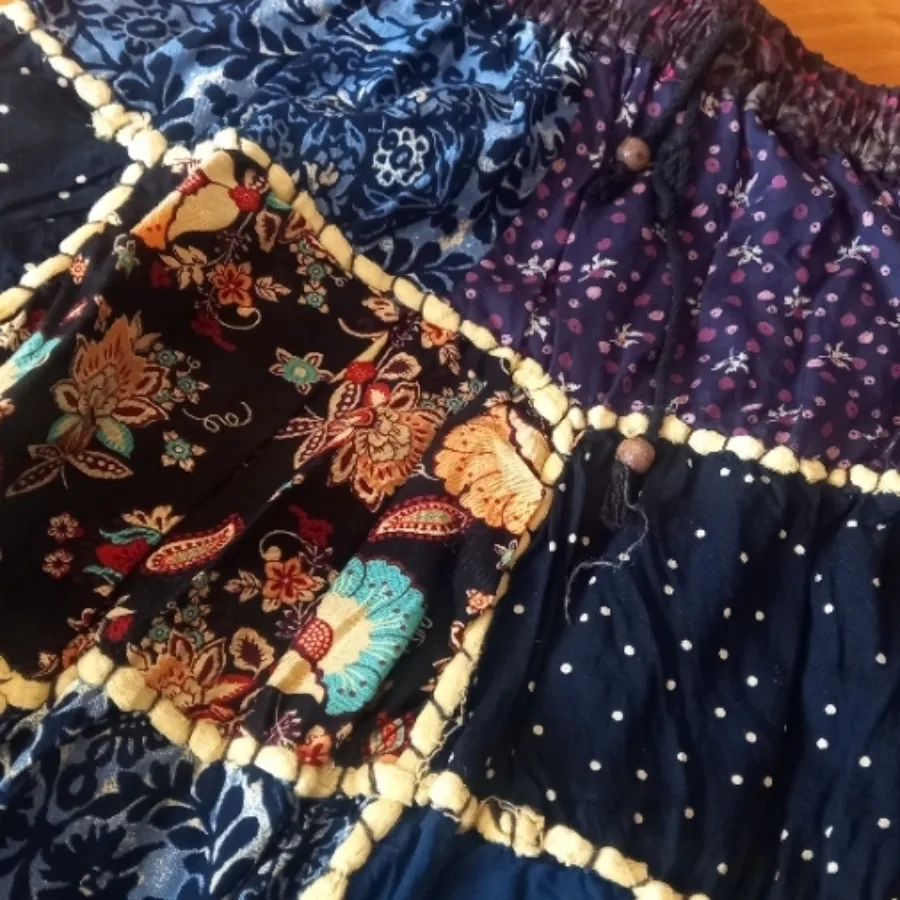 دامن چهل تکه