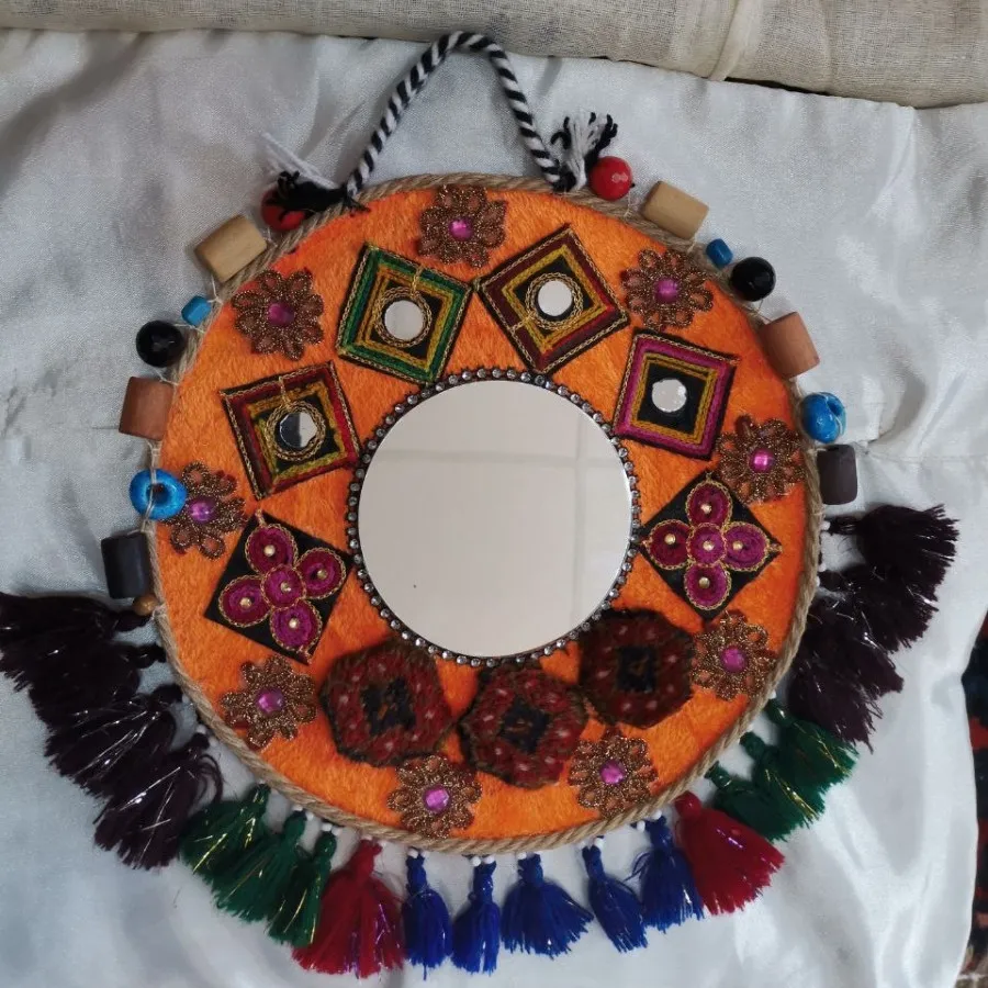 آینه دکوراتیو