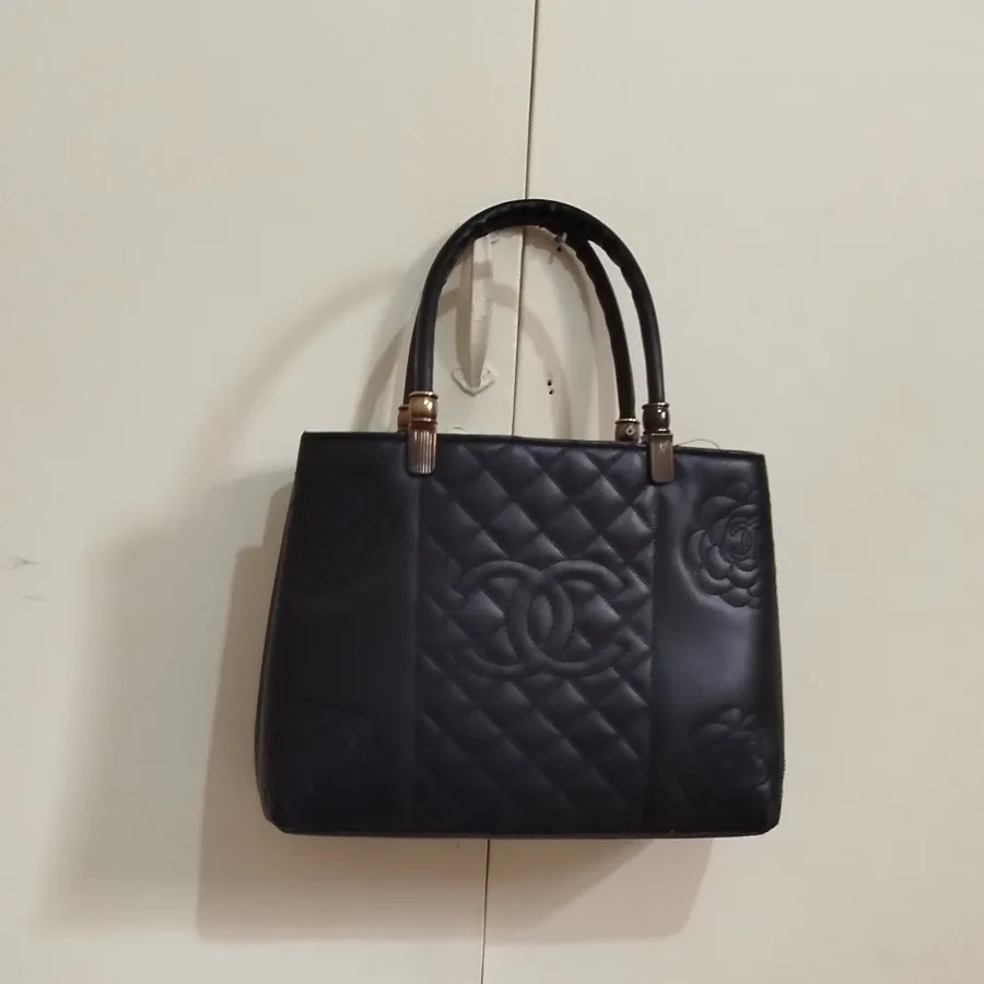 کیف گلدوزی ارسال رایگان