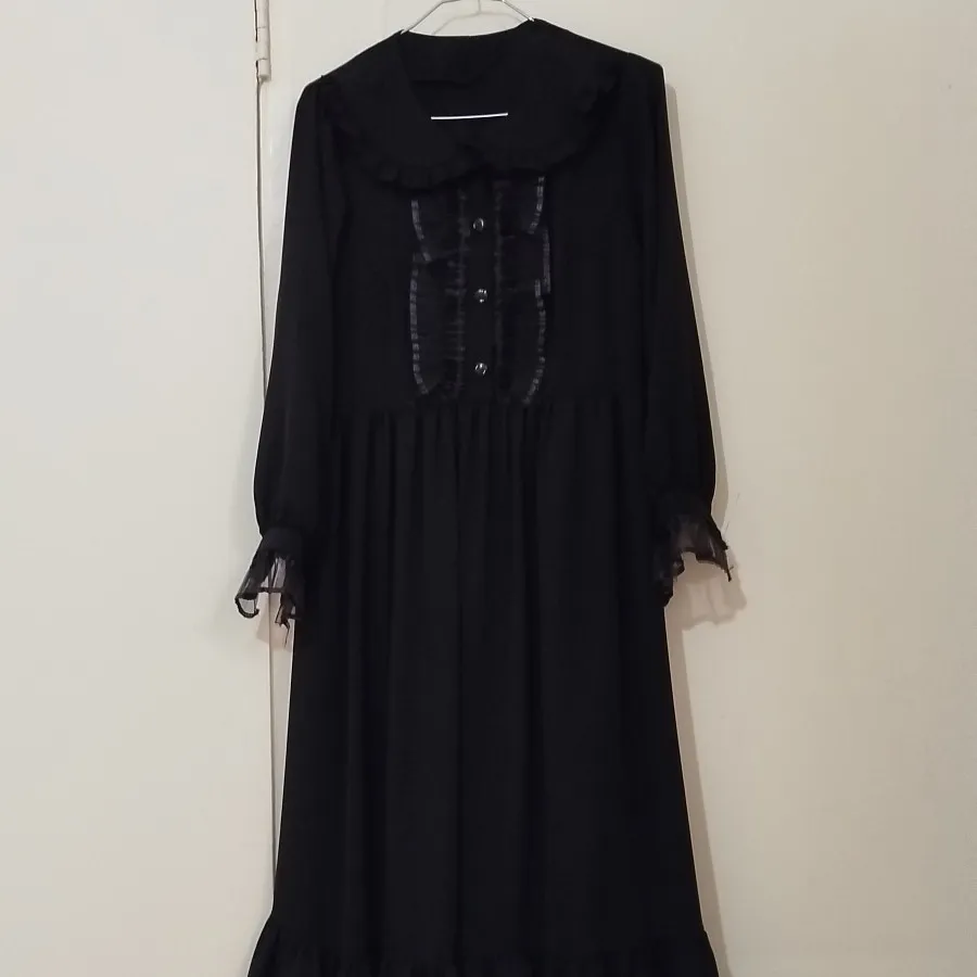 پیراهن مشکی مزونی