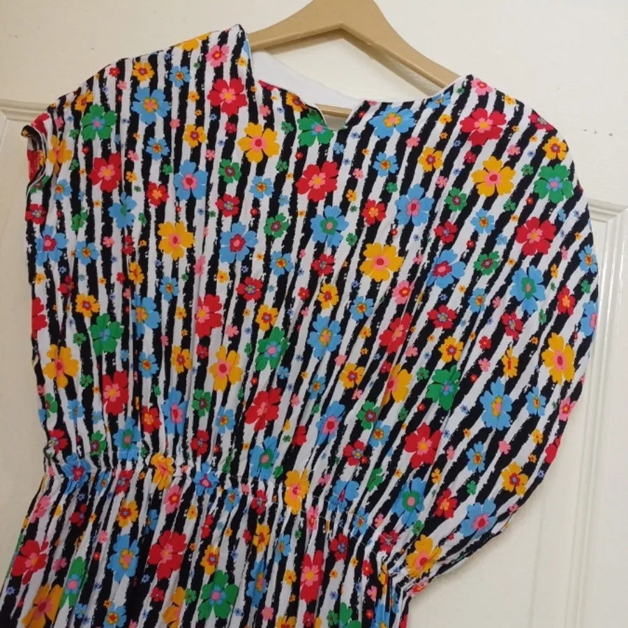 پیراهن ساحلی