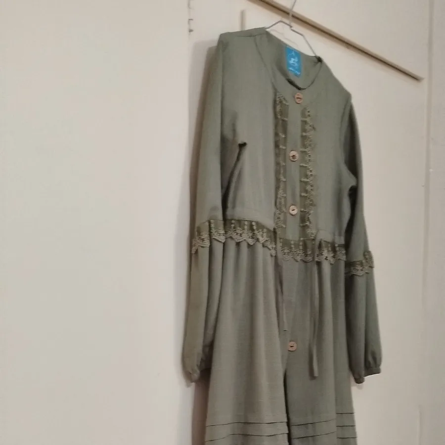 مانتو عروسکی