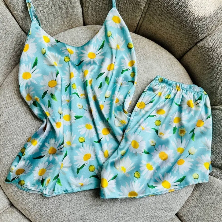 تاپ و شورتک