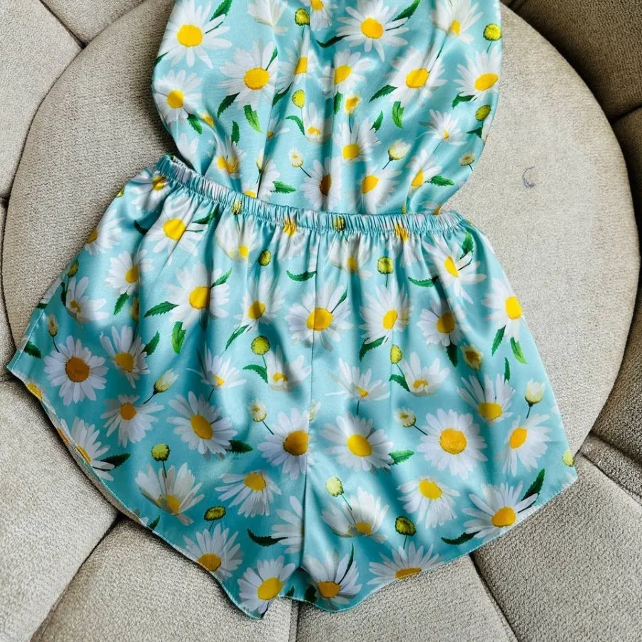 تاپ و شورتک