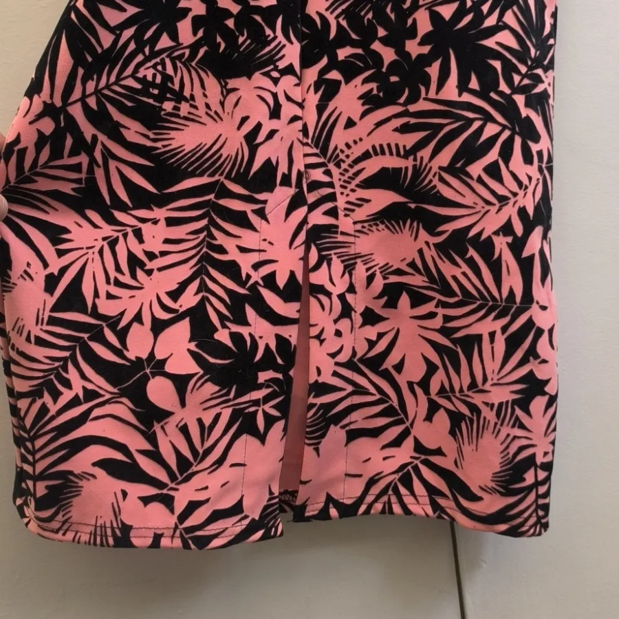 پیراهن طرح برجسته گلدار