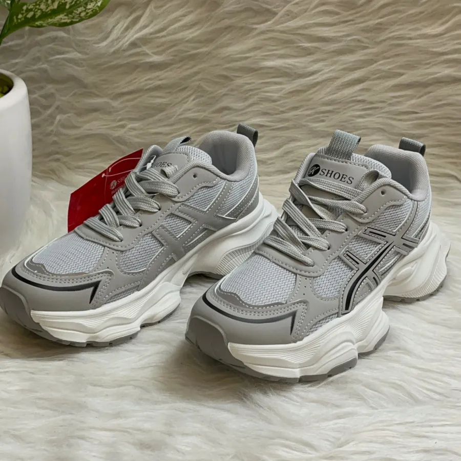 کتونی طبی سایز 39