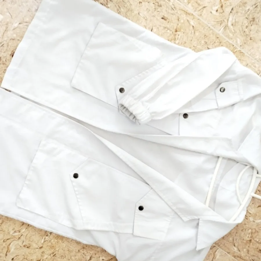 مانتو سفید کتی