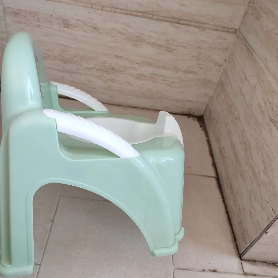 صندلی دستشویی کودک