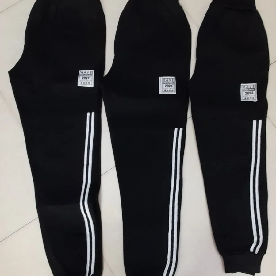 لباس زنانه و بچگانه