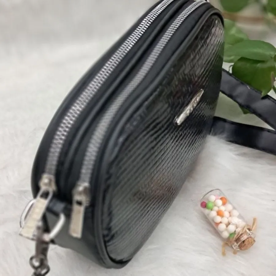 کیف پاسپورتی روژینا