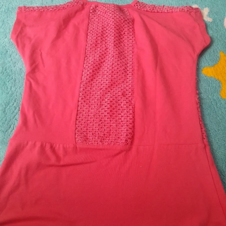 تیشرت دخترونه