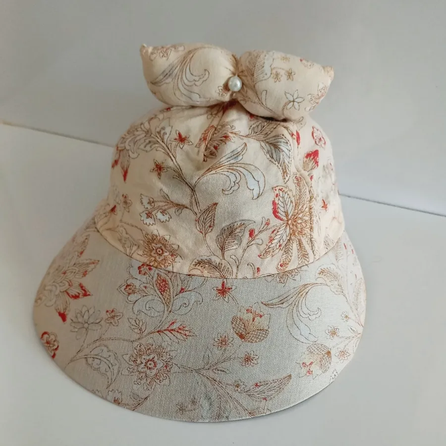 کلاه دخترانه