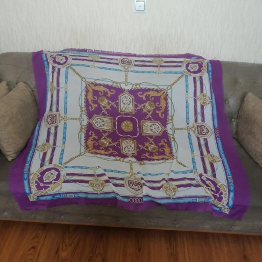 روسری نخی قواره دار