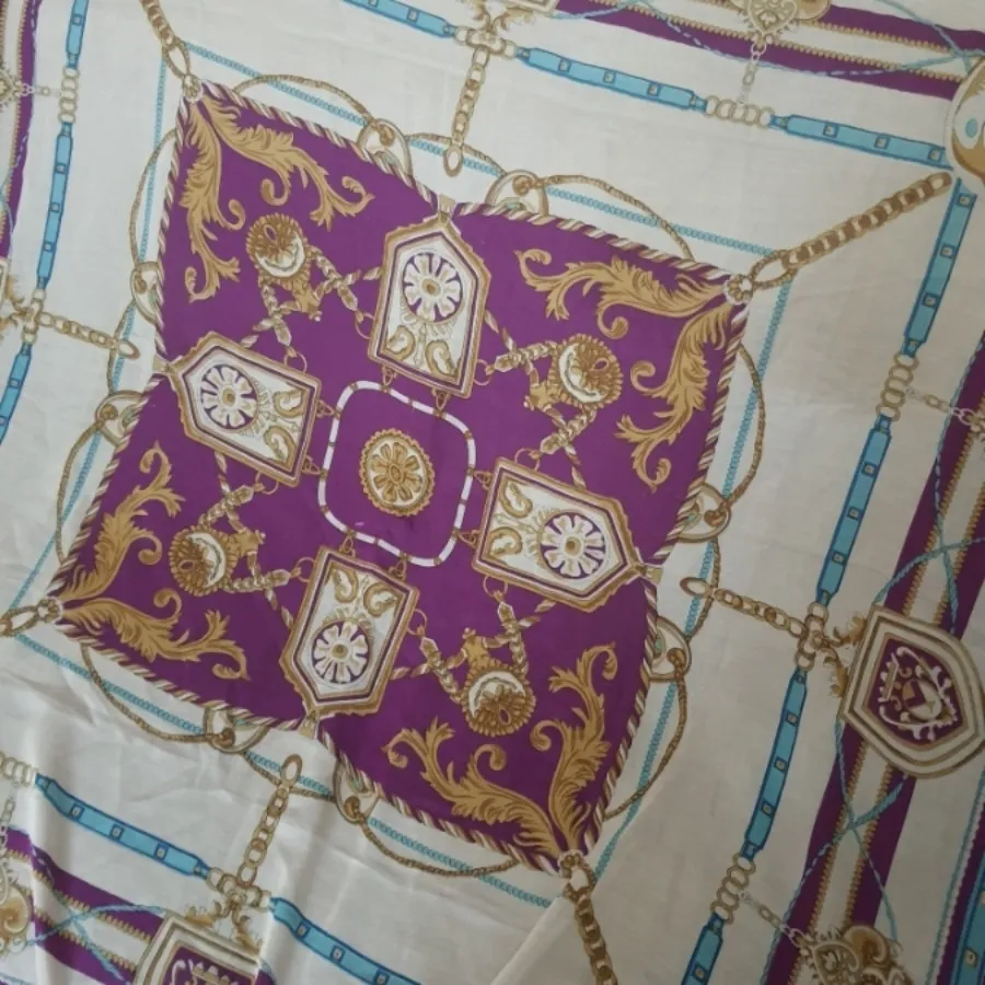 روسری نخی قواره دار