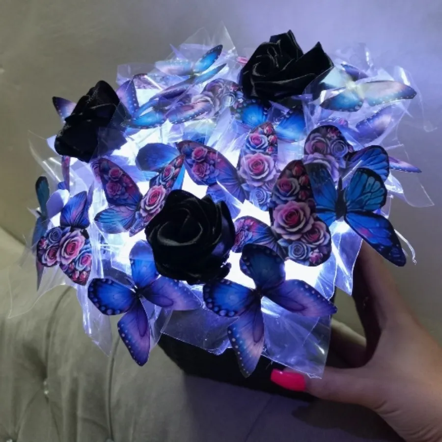 باکس گل و پروانه