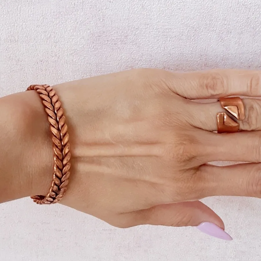 ست دستبند و انگشتر