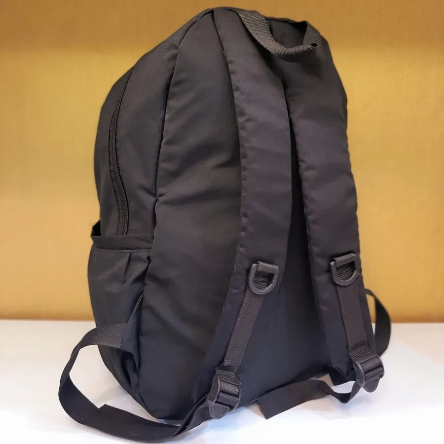 کوله‌پشتی Chanelنگین‌کاری