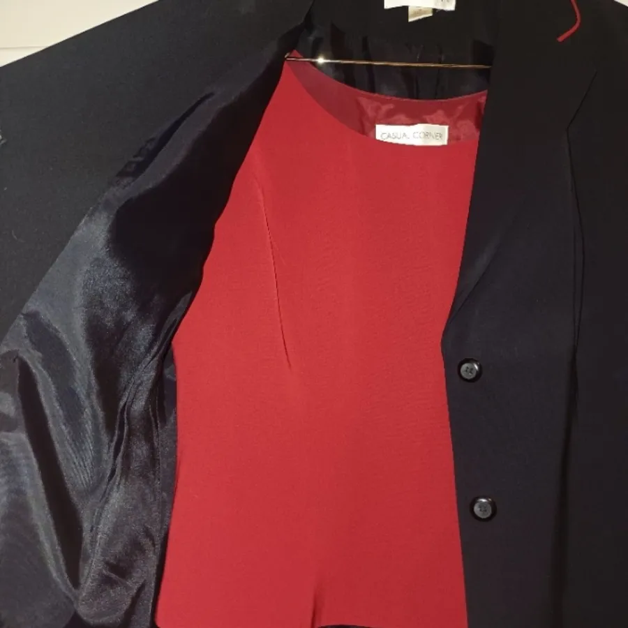 ست 3 تیکه کت و دامن و تاپ