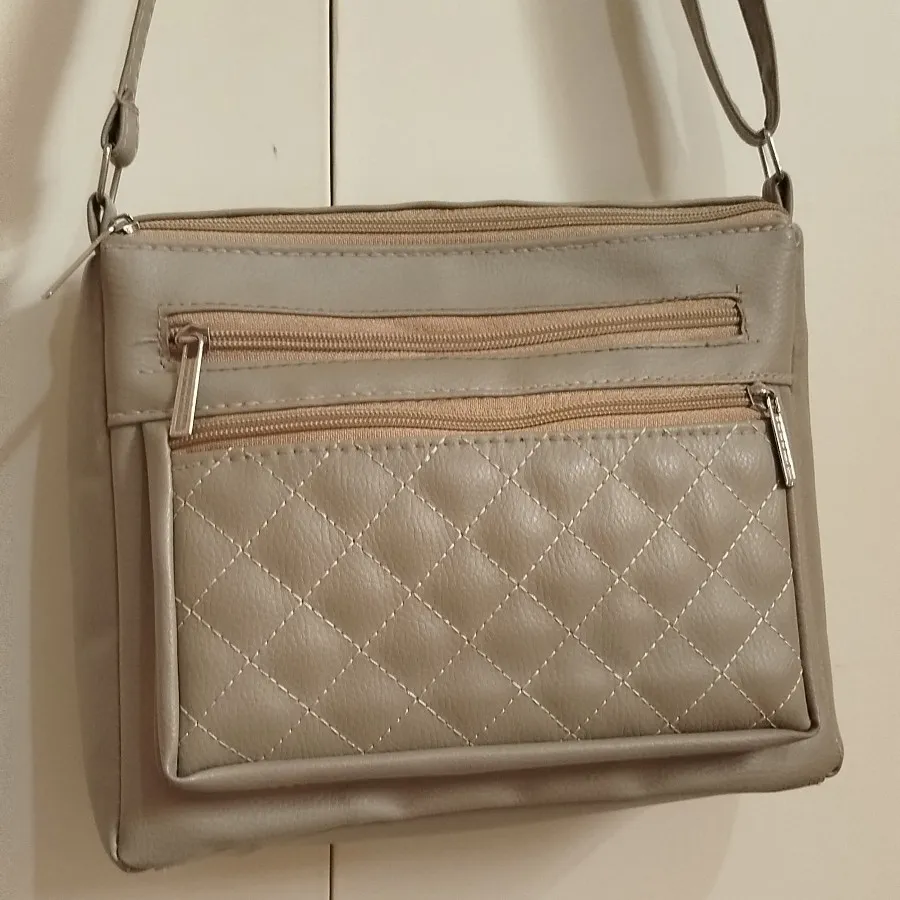 کیف پنج زیپ