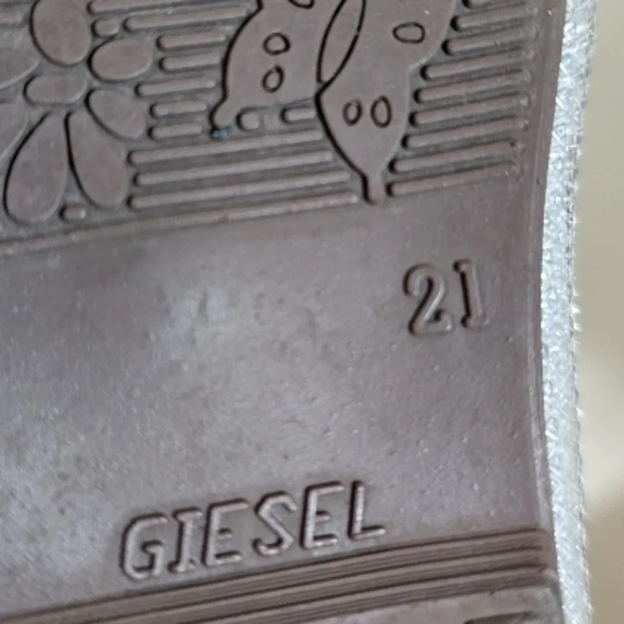 کفش مجلسی بچگانه