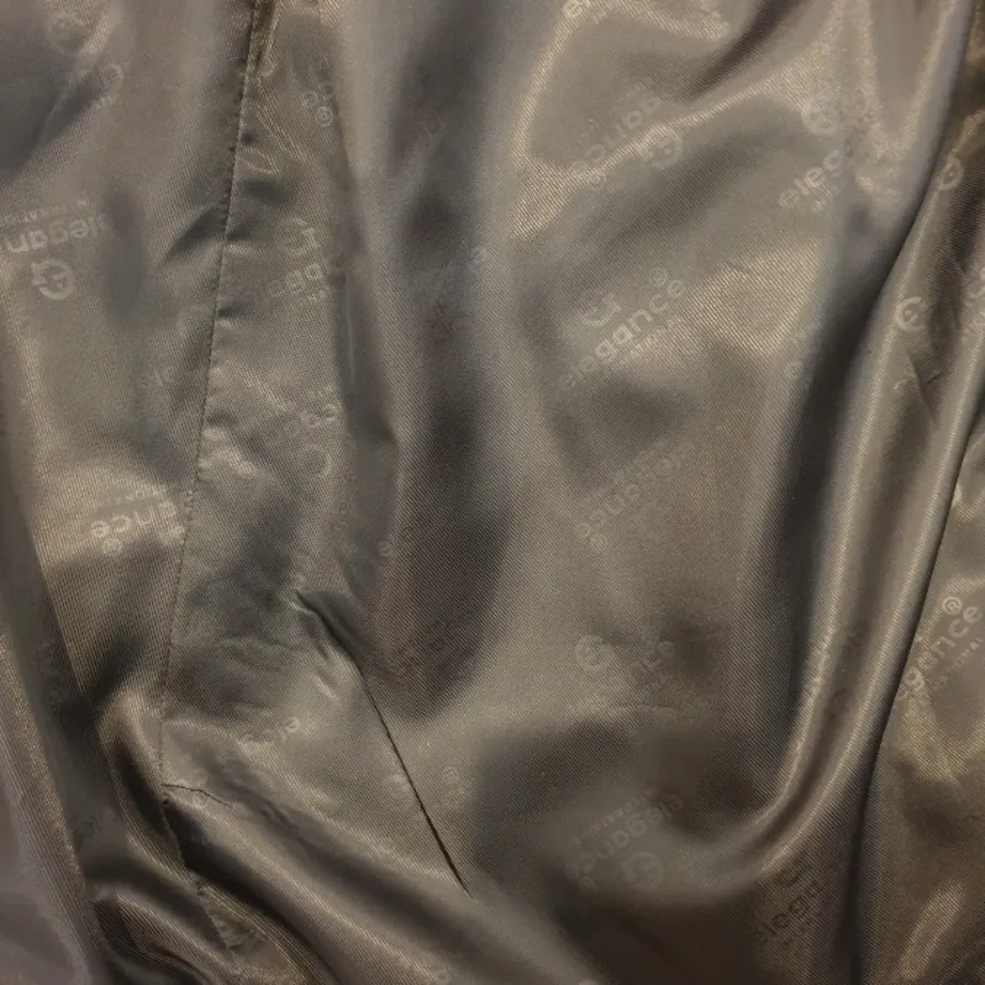 کت شنل یقهانگلیسی آستردار