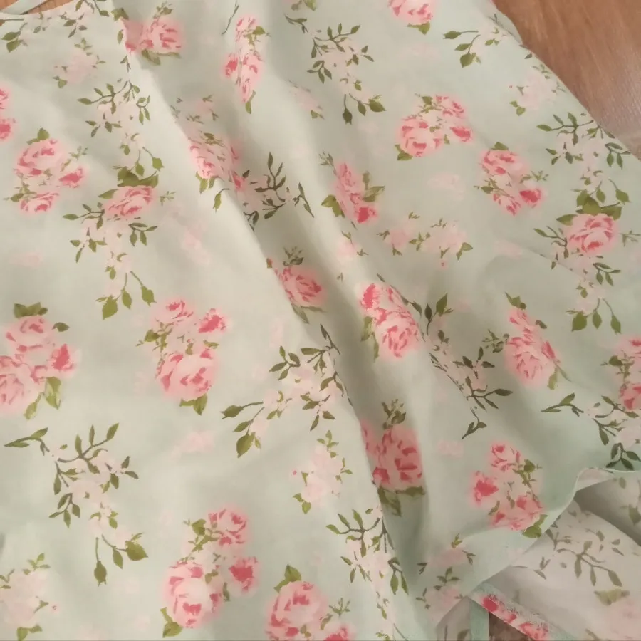 تاپ نخی گل گلی